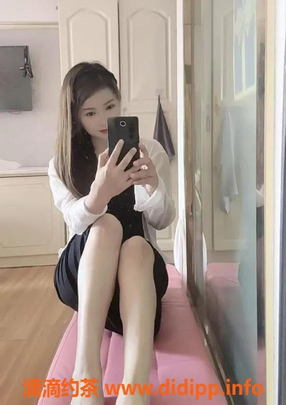 广州楼凤-佛山泡泡，御姐大胸5P鸳鸯浴体验