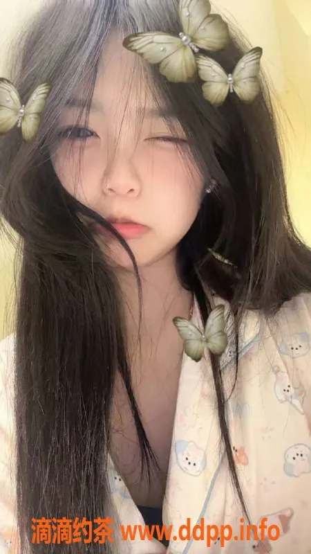 长沙楼凤资源信息,岳麓区雅雅，162cm，18岁，B+杯，服务超棒！