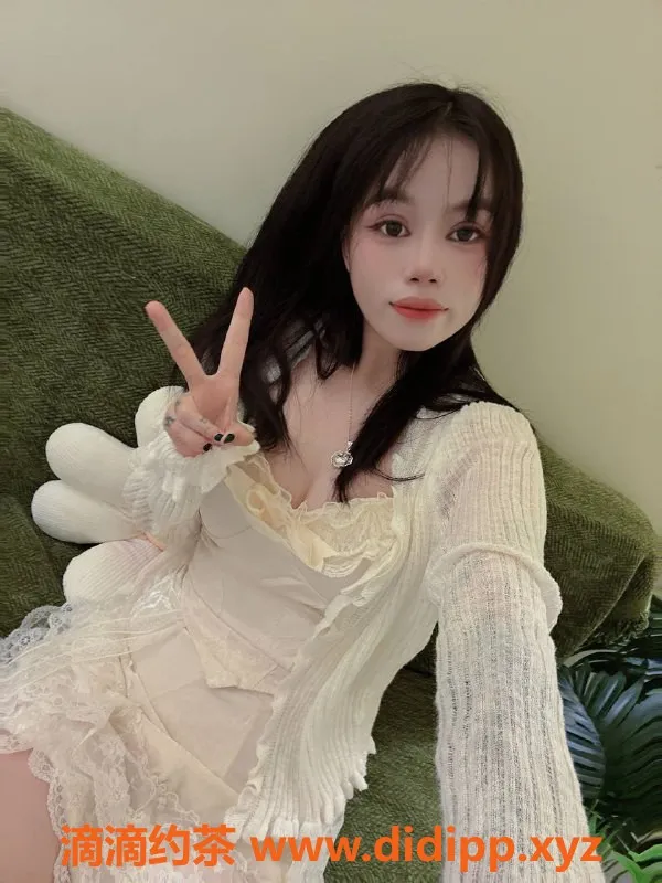 广州楼凤资源信息,番禺嫩妹颖儿，7P鸳鸯浴服务