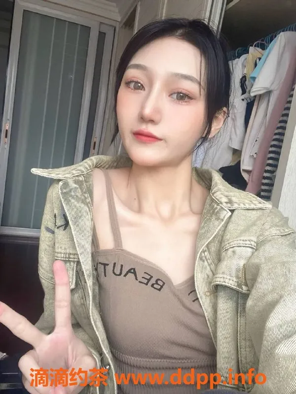 深圳楼凤-南山大学生草莓，身材火辣，1200起售