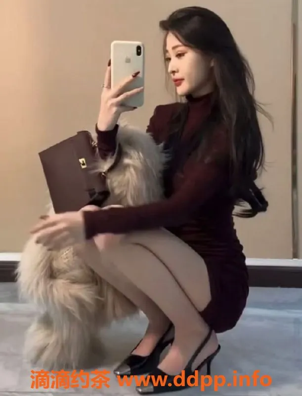 上海楼凤-普陀兼职腿模楠楠，178身高，1100元起