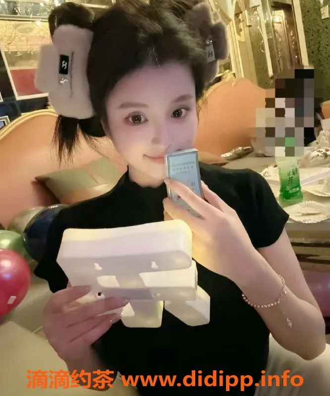 上海楼凤-浦东安妮，165cm D胸，1300元起