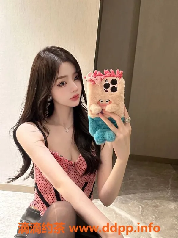 上海楼凤-静安佛系兼职许诺，168cm，2300元起