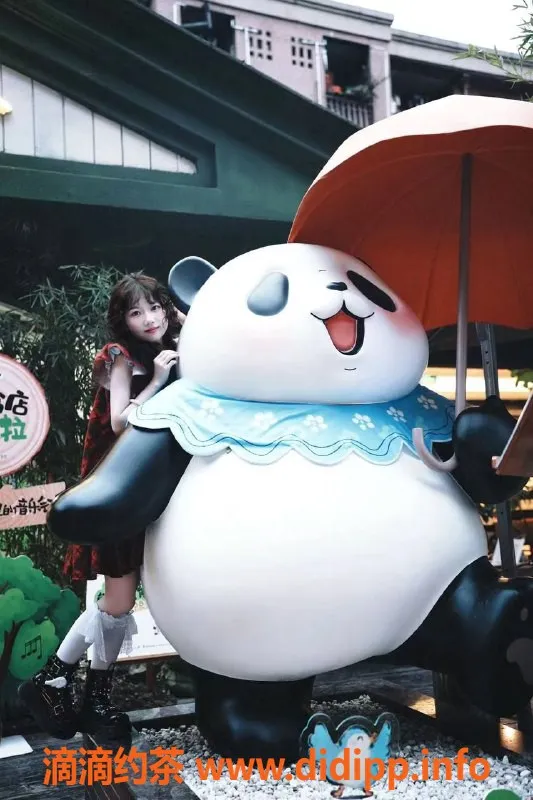 成都楼凤-成华区小嘟嘟，162cm可爱萝莉，身材性感