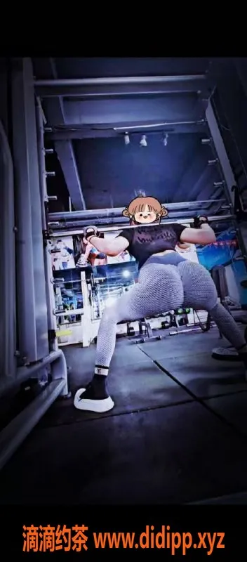 成都楼凤资源信息,高新区蜜桃御姐，身材超赞，8P性价比高