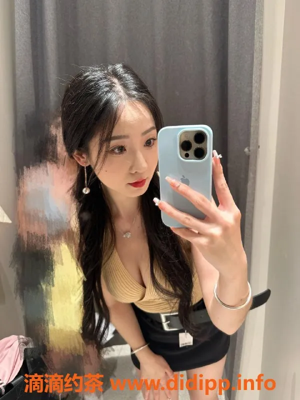 太原楼凤-果冻 98年170cm B罩杯 温柔服务