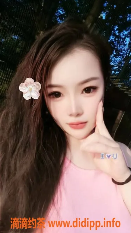 南京楼凤-南京建业区金纱，163cm C罩杯，500元等你来体验