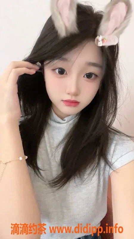 杭州楼凤-拱墅嫩妹香奈尔，费用900/P，69互舔服务！