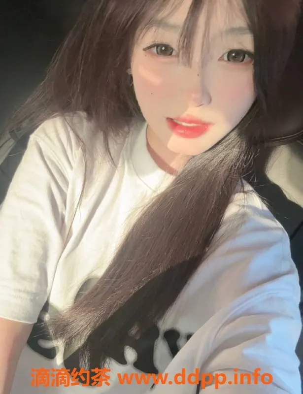 杭州楼凤-上城嫩妹丹丹，舌吻69互舔超优惠