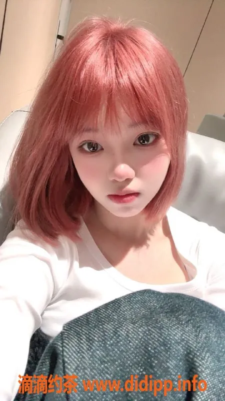 杭州楼凤-上城区子苒嫩妹，舌吻69服务超赞！