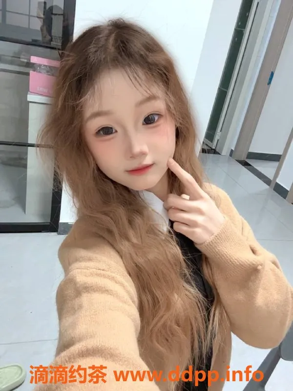 杭州上门服务-拱墅嫩妹林琪琪，舌吻69，上门服务800起