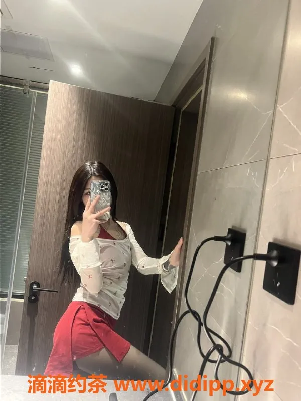 杭州楼凤资源信息,拱墅嫩妹晴晴，1000元起，专业舌吻服务