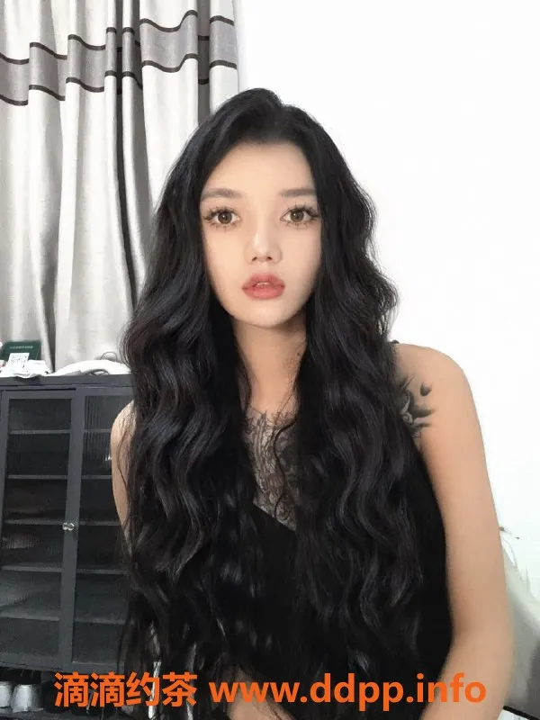 成都楼凤-成都高新区嫩妹姚娜，23岁纹身女友感服务