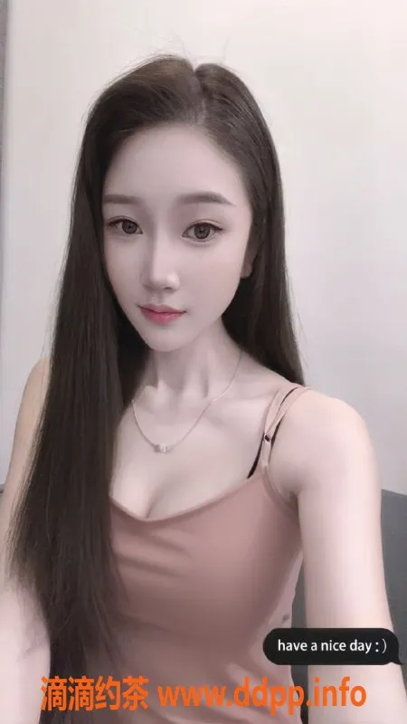 东莞楼凤-小胡的私密服务，高挑白皙，价位亲民