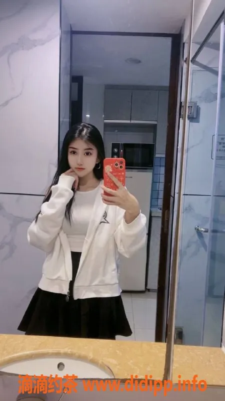 广州楼凤-天河御姐安安，课费700起！