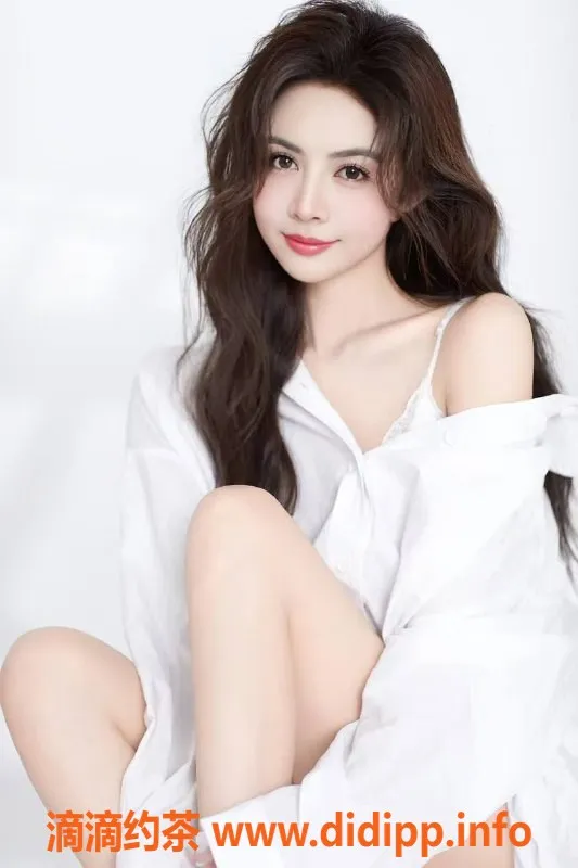 厦门楼凤-思明区大表姐，168cm，55kg，600元起✨