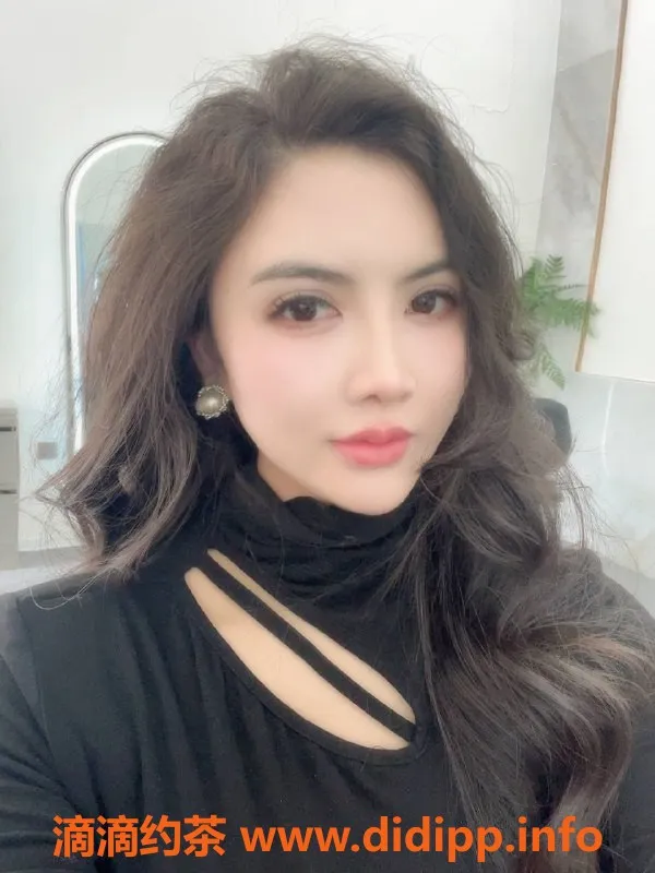 厦门楼凤-思明区大表姐，168cm，55kg，600元起✨