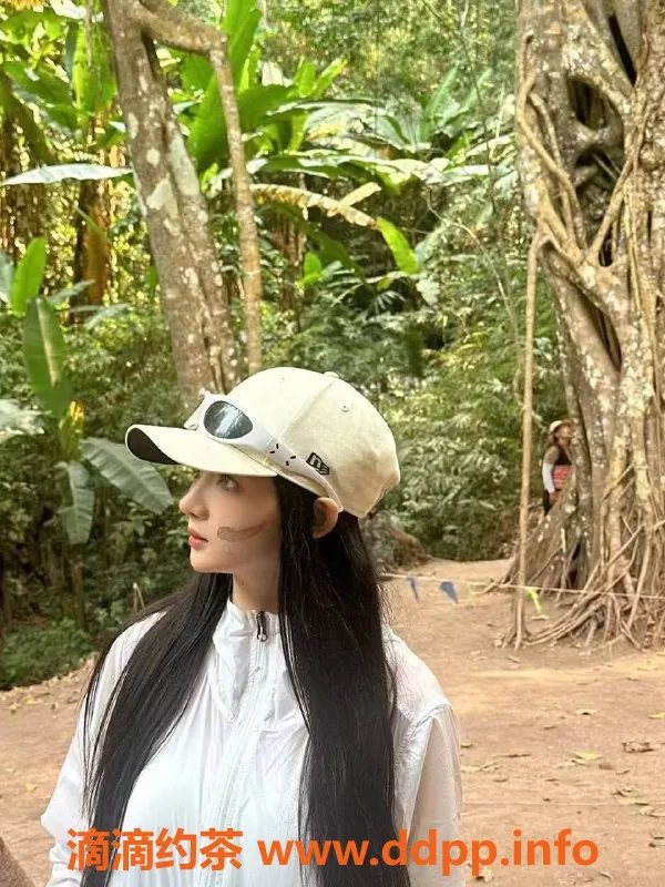 广州楼凤-佛山沈梦辰，700起，蛇吻服务体验