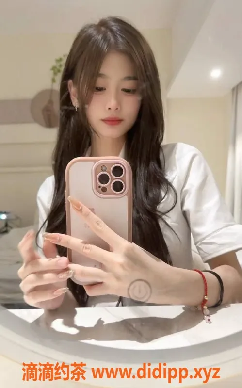 深圳楼凤-龙华七七老师，千元互动调情，长腿嫩妹