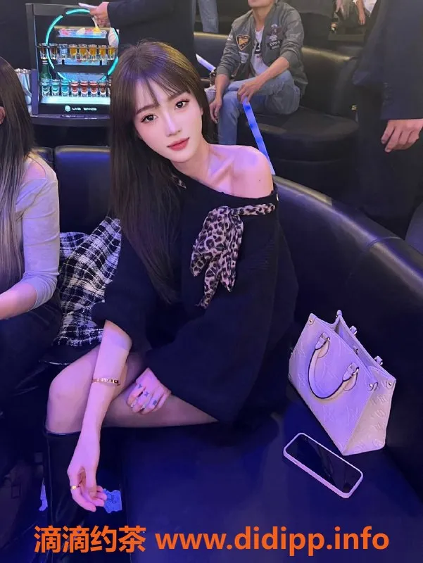 杭州楼凤-拱墅区洋洋洋，视频认证美女等你来撩