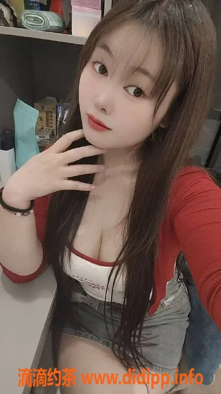 广州楼凤资源信息,天河御姐萧露，500元舌吻服务，视频验证