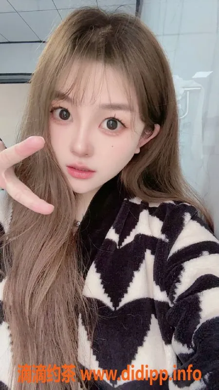 厦门楼凤-思明区莱拉，163cm，50kg，深喉服务，600P起