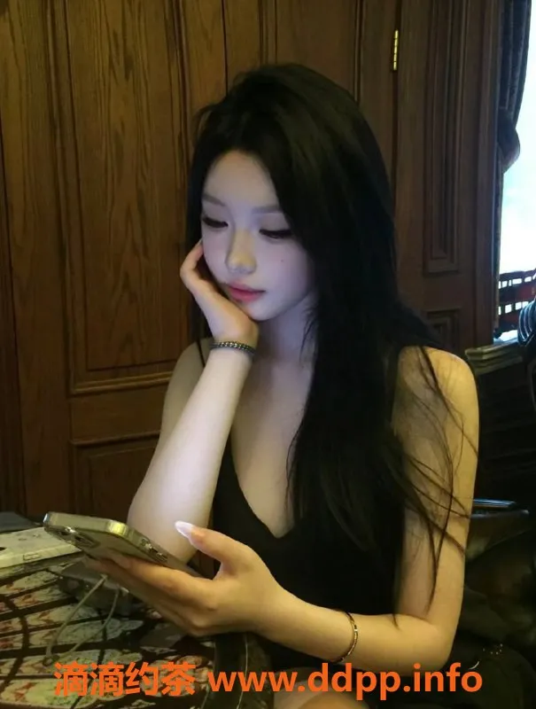 上海楼凤-长宁林洛洛，162身高46体重，D罩杯激情体验！