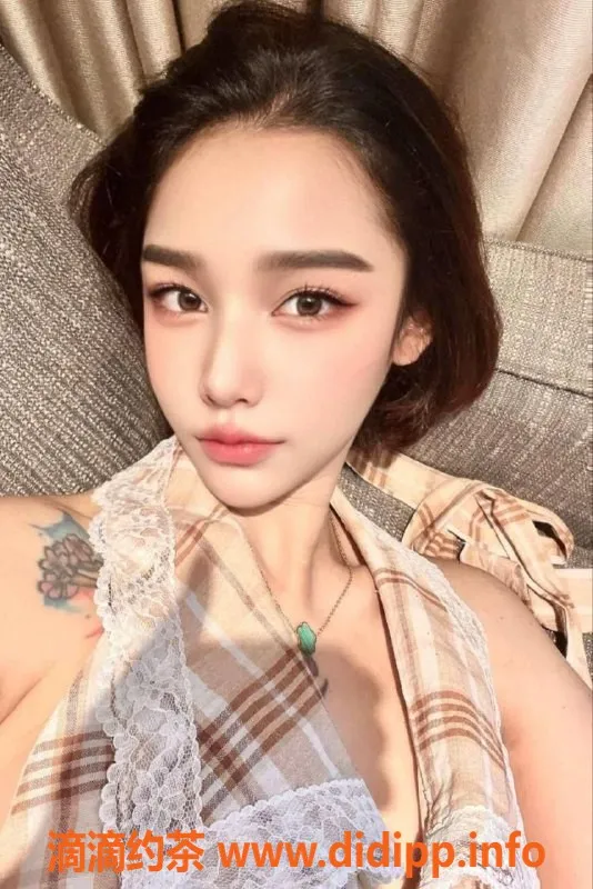 杭州上门服务-滨江艺名E杯美女，171cm/46kg激情服务