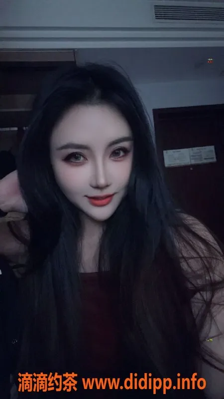 成都spa会所-万年场御姐依琳，身高165，28岁，6P仅需10PP