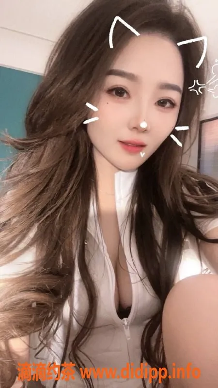 深圳楼凤-龙华居里夫人，700➖200超值服务！