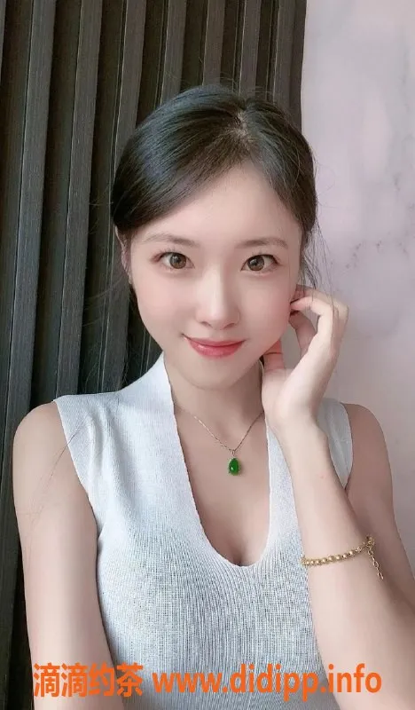 广州楼凤-天河苏菲，私密服务，课费1100p，1700pp