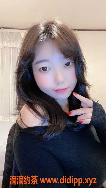 深圳楼凤资源信息,罗湖佳佳23岁，161cm水多穴紧热情服务