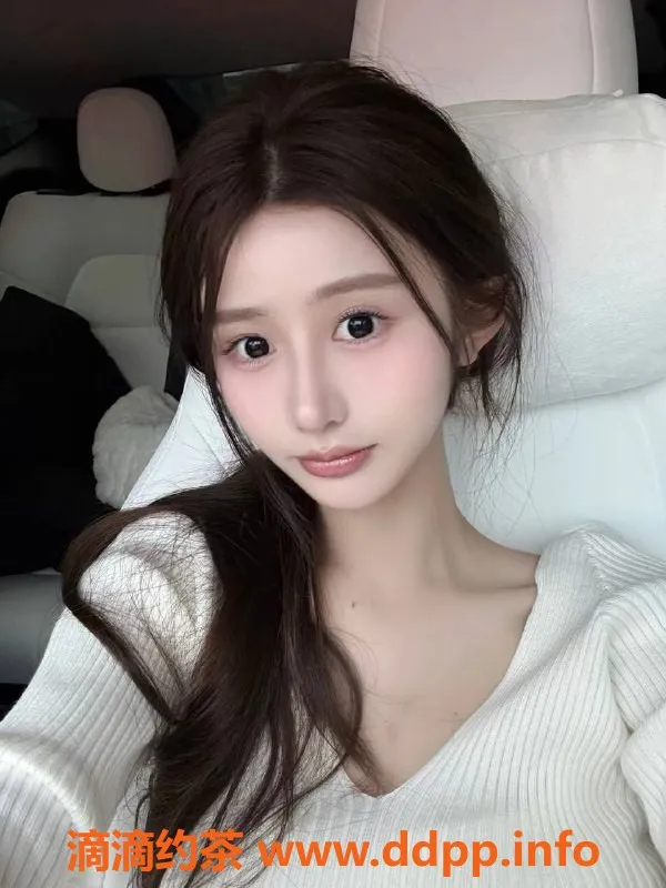 杭州楼凤-萧山嫩妹小山竹，2000元享巨乳服务