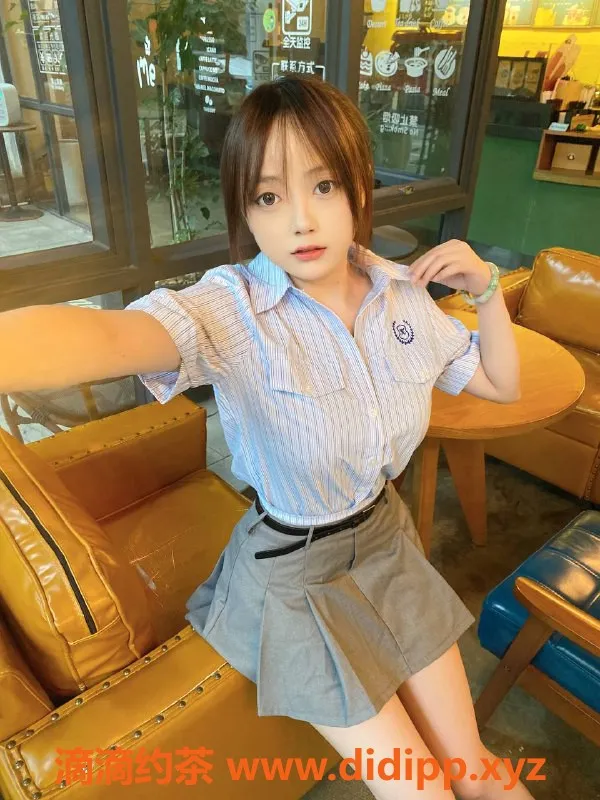 广州楼凤资源信息,天河嫩妹雪儿，性感大胸6P夜课服务