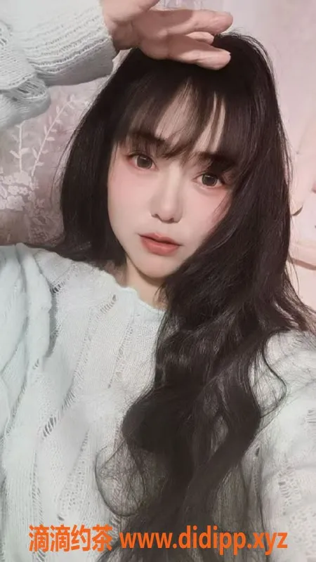 广州楼凤-天河御姐仙儿，鸳鸯浴体验6P！