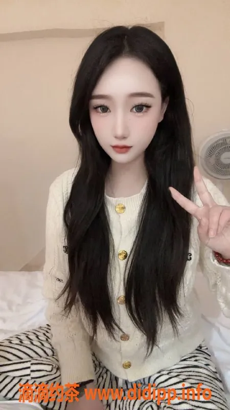 长沙楼凤-雨花区果果20岁，160cm，独特服务500p起