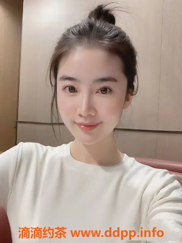 广州楼凤-天河御姐蝴蝶，9P夜课来袭！