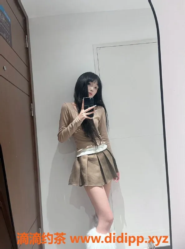 广州楼凤-天河嫩妹丫丫，6P鸳鸯浴体验