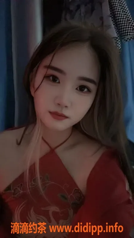 太原楼凤资源信息,太原曼瑜，24岁，700元套餐，1300元全套服务