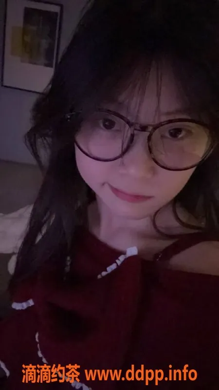 深圳楼凤-南山樱樱，160cm性感C罩杯，18岁直击心灵