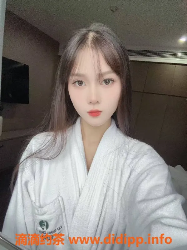 宁波楼凤-新人女神，22岁，165cm，热情服务仅1000元起