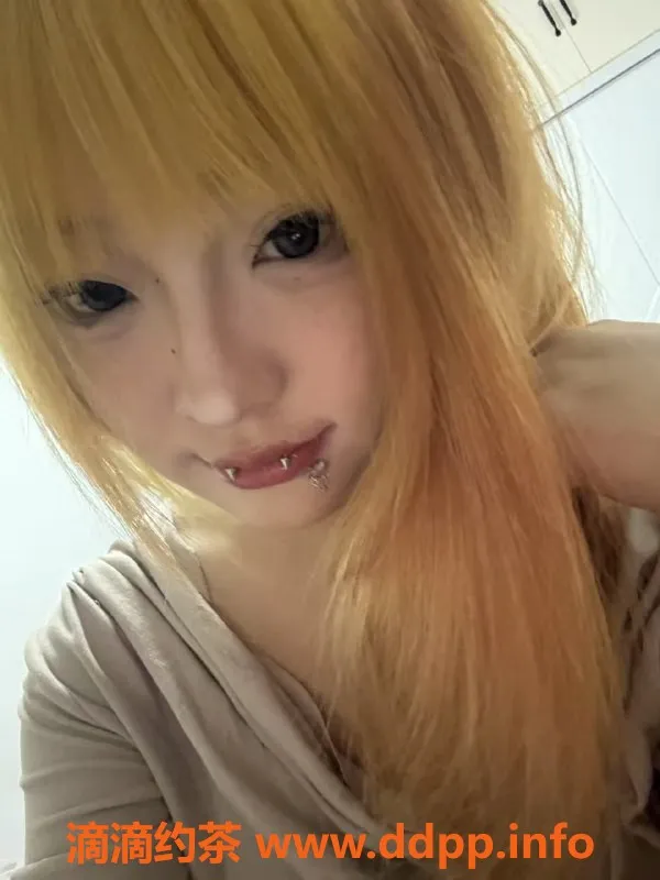 太原楼凤-临汾悦悦，20岁115斤B+奶，茶水费超值