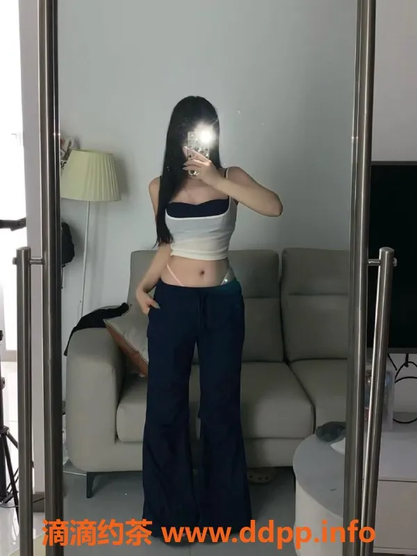 深圳楼凤资源信息,龙岗甜甜，22岁165cm极品嫩妹，茶水费600起