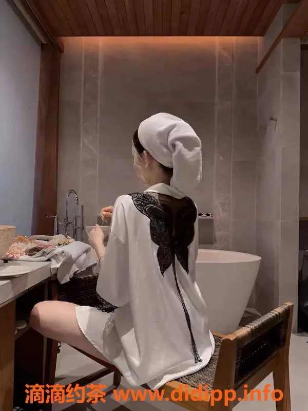 北京楼凤资源信息,南方女孩李婉儿，166cm天然D，短期兼职来京