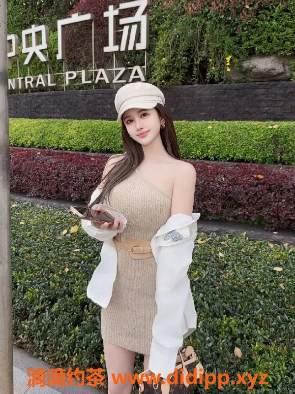 厦门楼凤-思明火车站附近西亚，36真胸御姐服务