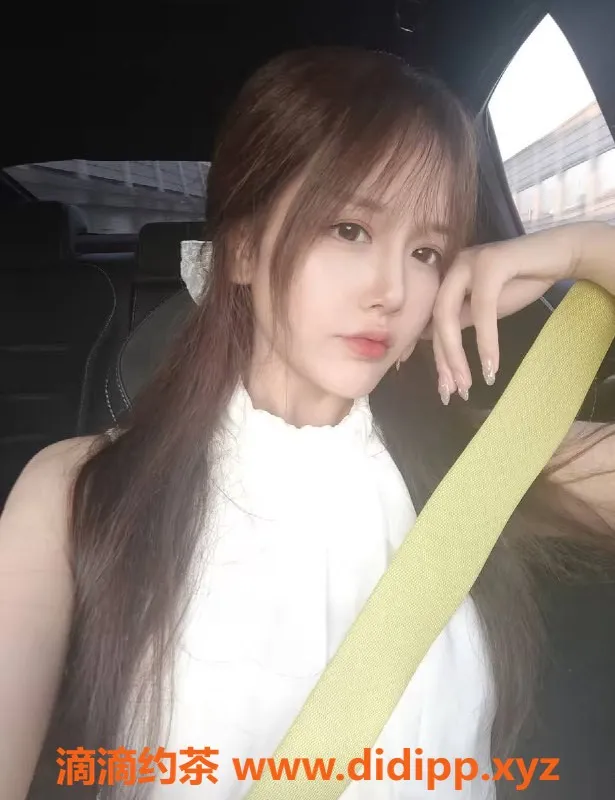 厦门楼凤-思明区敏儿 168身高 36D 胸围 600元起