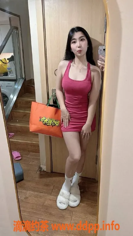 成都楼凤-成华区静静，20岁嫩妹，身材好，6P特惠