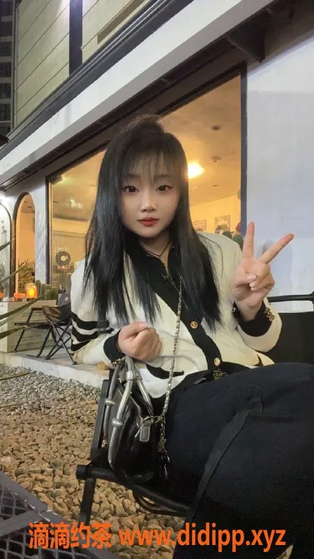 广州楼凤-花都小依依，口爆P嫩妹，600元起