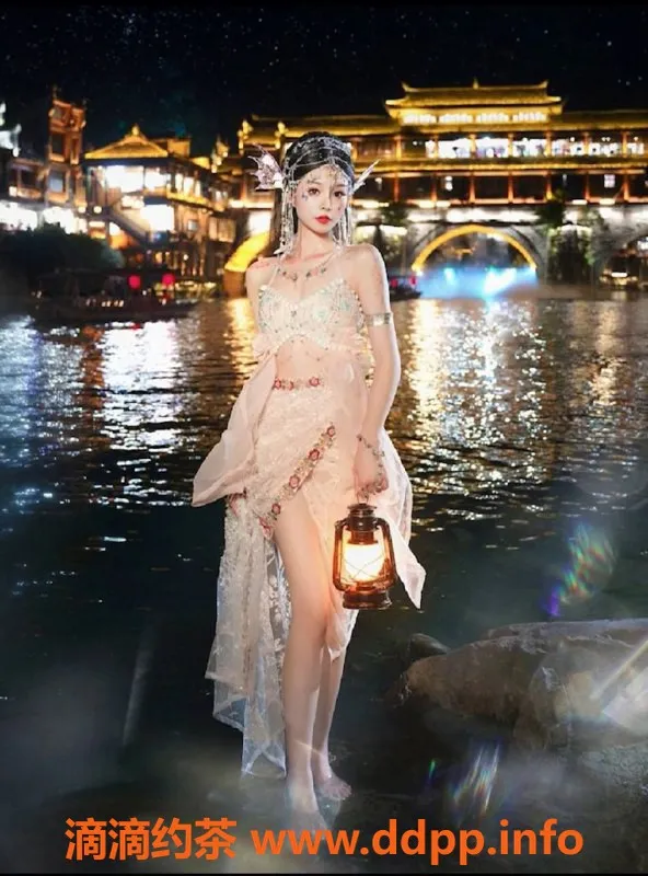 广州楼凤-佛山苏蔓，蛇吻艺名，600起服务