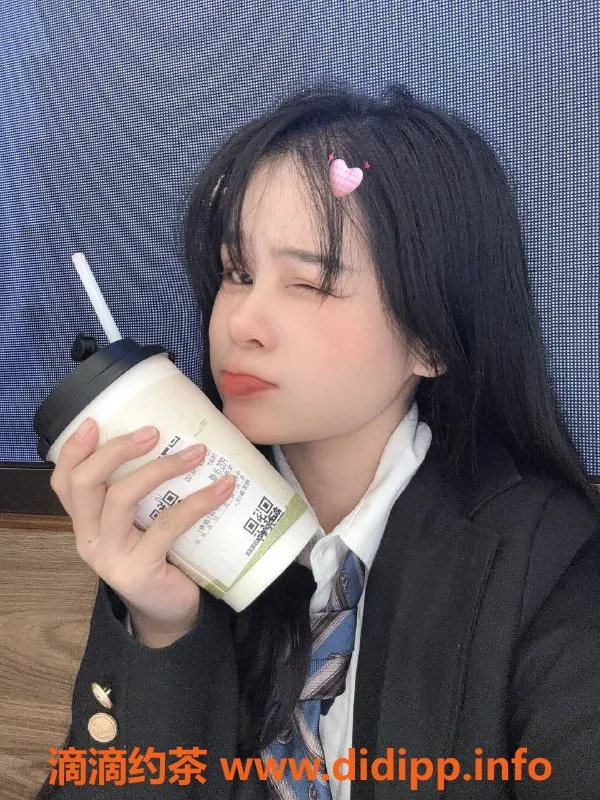 上海楼凤-静安20岁汪汪，147cm，1500p超值体验